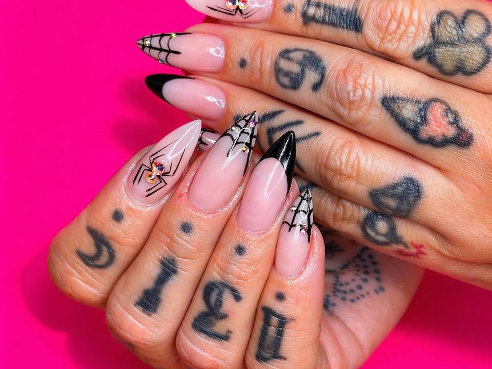Negledesigner hos Nailwitch